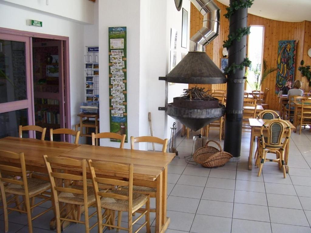 Hotel Le Refuge Mas-dʼOrcières エクステリア 写真